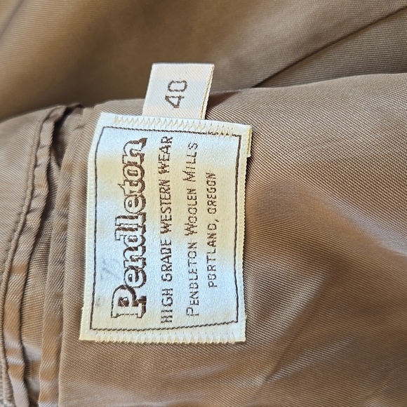 Pendleton Men's Coat - Picture 7 of 14